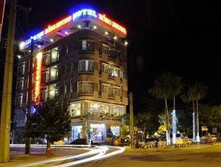 Hong Nhung Hotel 迪石 外观 照片